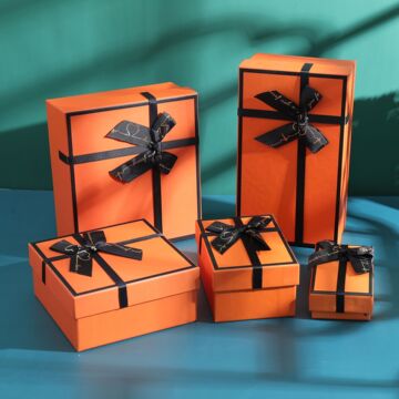 年货必备！这个羽毛球白酒礼盒让你过年不再平淡！(图1)