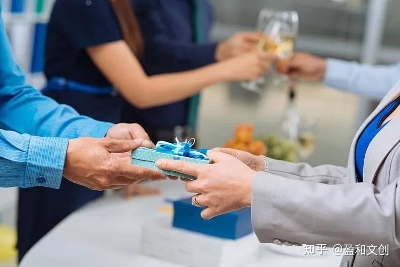 黄鸭商务礼品印制风扇咖啡杯套装企业纪念品送客户员工节日礼物礼盒装定制LOGO(图1)